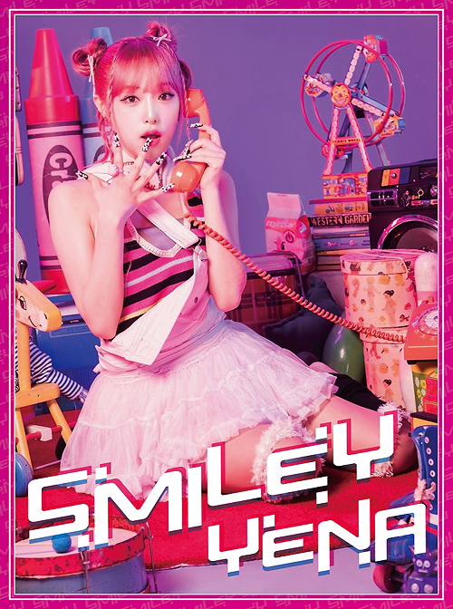 SMILEY-Japanese Ver.- (feat.Chanmina) (Type A) [CD+DVD]