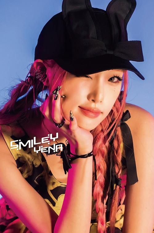 SMILEY-Japanese Ver.- (feat.Chanmina) (Type B) [CD]