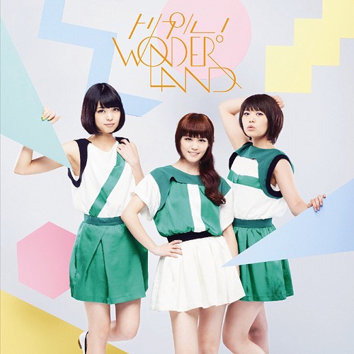 Triple! Wonderland [w/ DVD, Limited Edition / Type B]